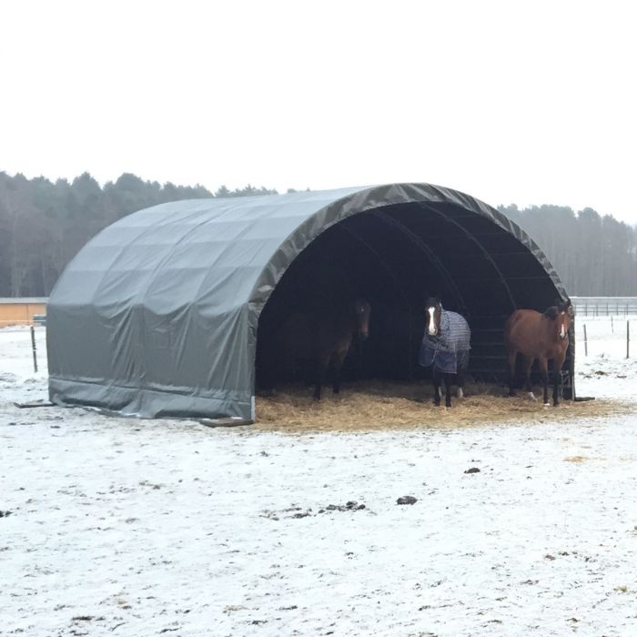 Wind shelter 6 x 6 m incl. loop leg gates