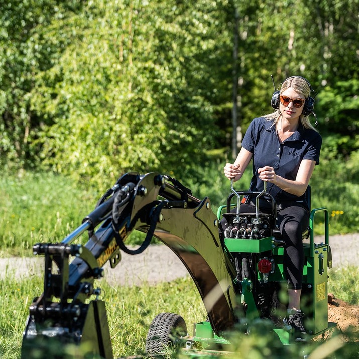 ATV Backhoe Digger 360 