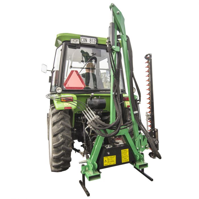 Hedge trimmer double pump for 3-point linkage
