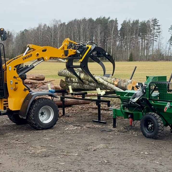 Hydraulic transfer deck