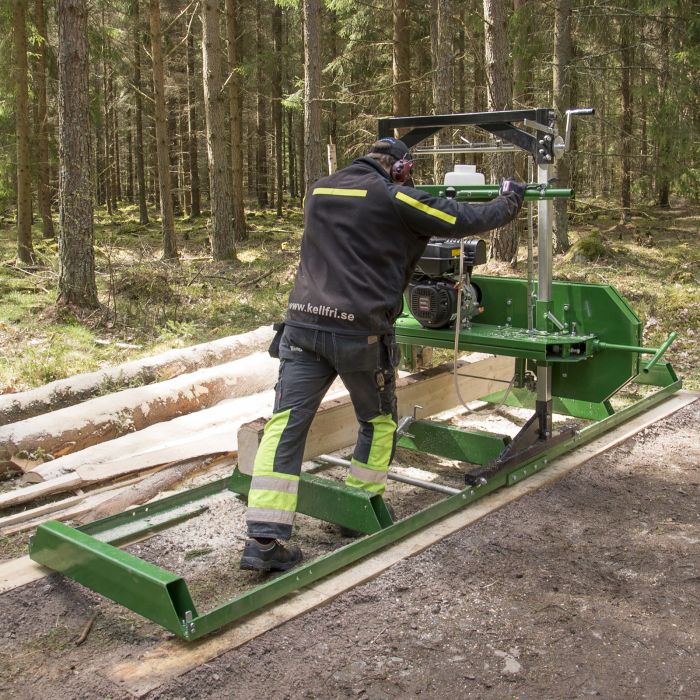 Sawmill, petrol-powered