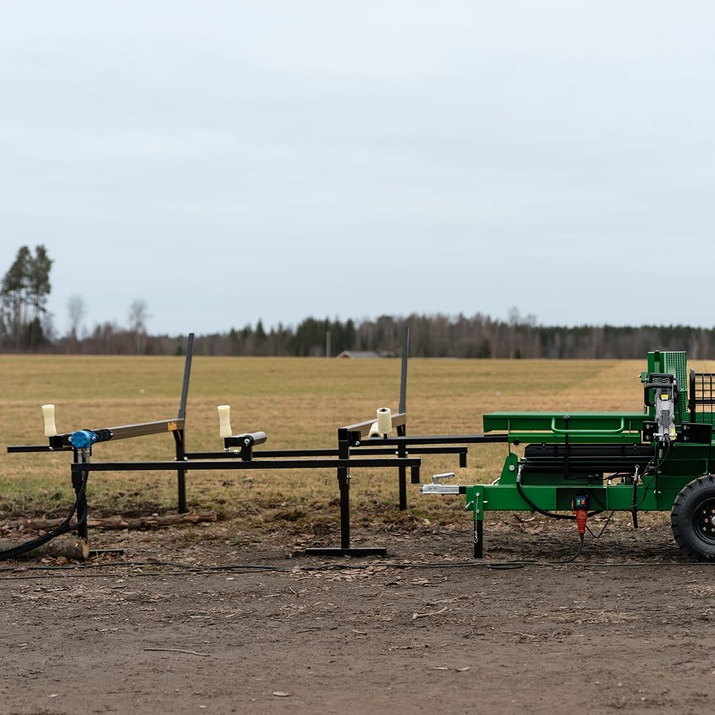 Hydraulic transfer deck