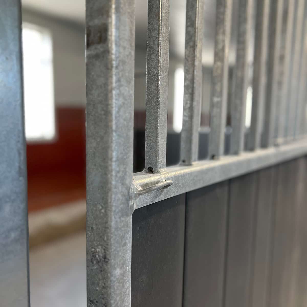 Partition 3.5 m, including plastic panelling, SWE