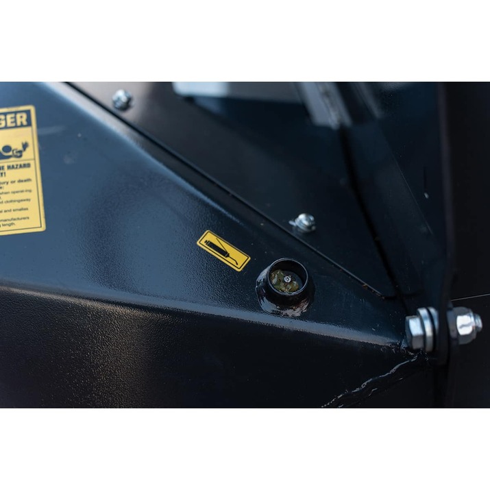 Chipper 150, with antistress hydraulic infeed