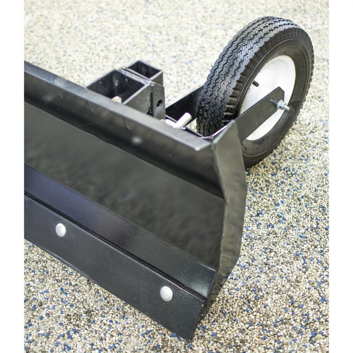 Dozer blade 2.3 metres including wheels