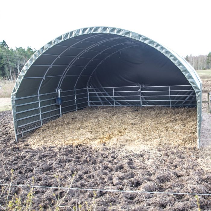 Wind shelter 6 x 6 m