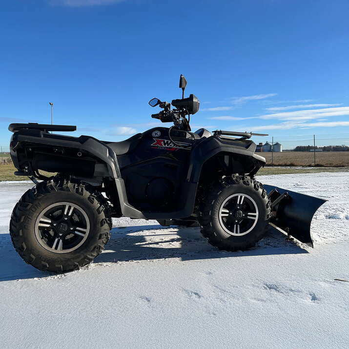 Snow blade ATV
