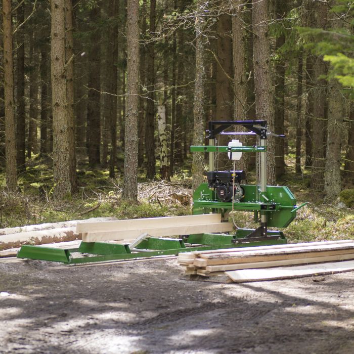 Sawmill, petrol-powered