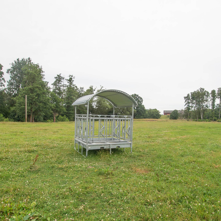 Feeder incl. self-locking headgates for cattle, 12 feed openings