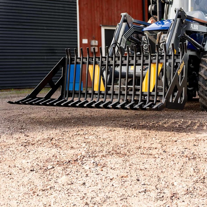 Stone sorting fork 2.0 m, bolted Euro attachment